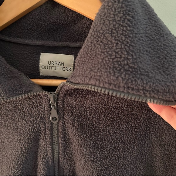 Urban Outfitters Track Meet Half-Zip Fleece Shirt. Size Medium. - Picture 7 of 11